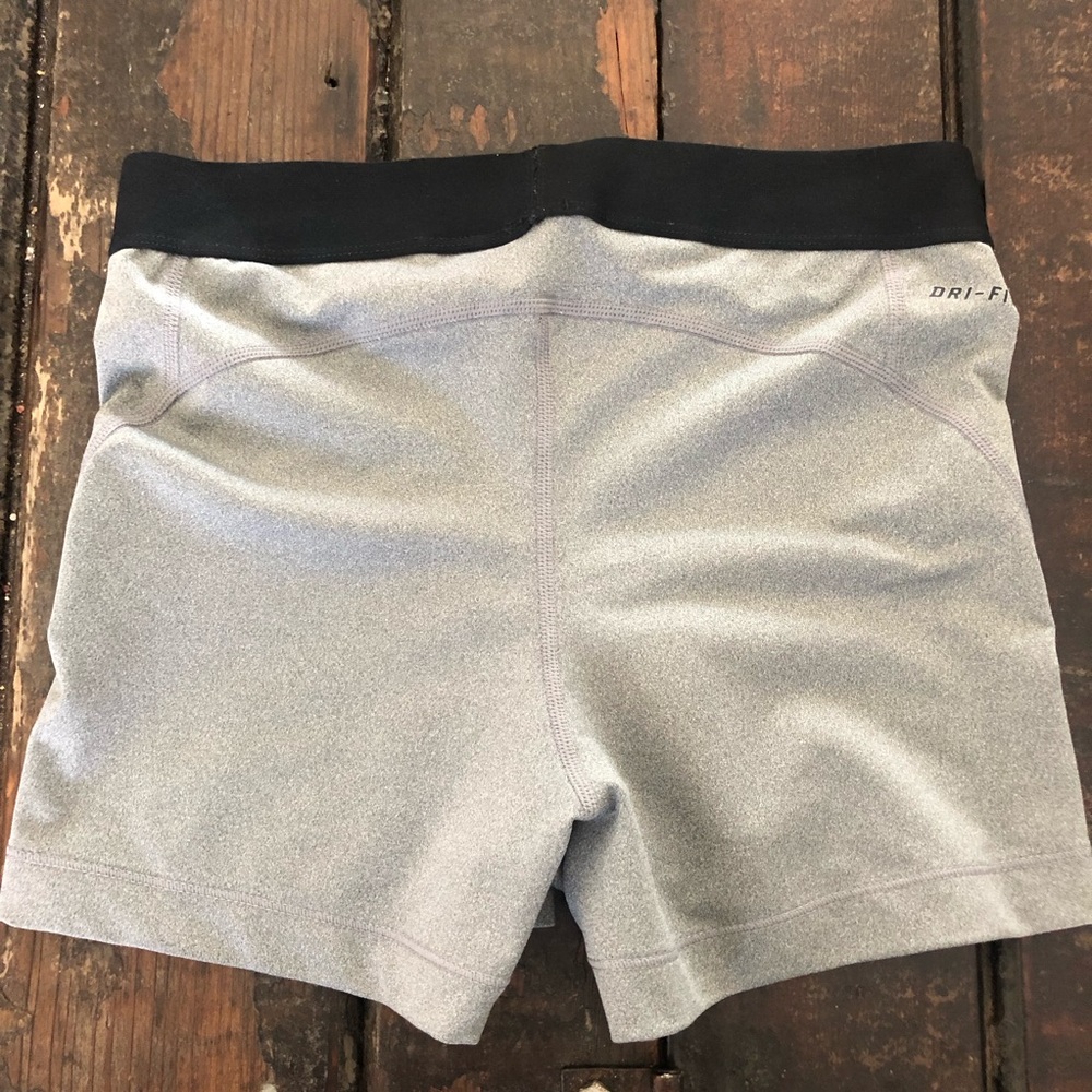 Nike Dri-FIT shorts - Picture 3 of 3